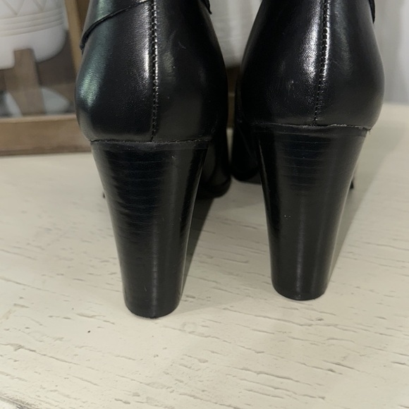 Tahari FELIX Black Knee High Block Heeled Boots Size 8M WIDE CALF - Picture 5 of 6